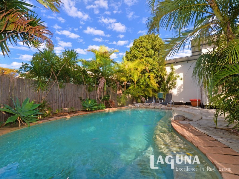 7 Mariners Place, Sunrise Beach QLD 4567