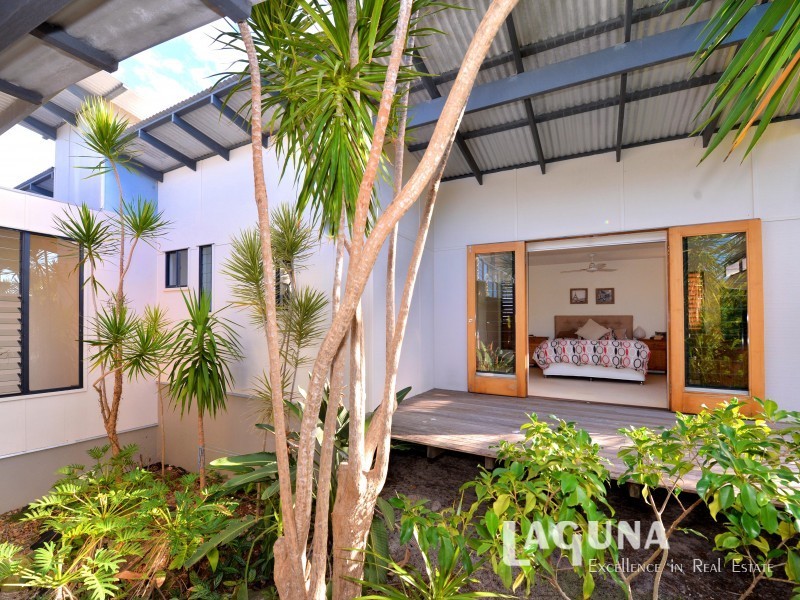 7 Mariners Place, Sunrise Beach QLD 4567