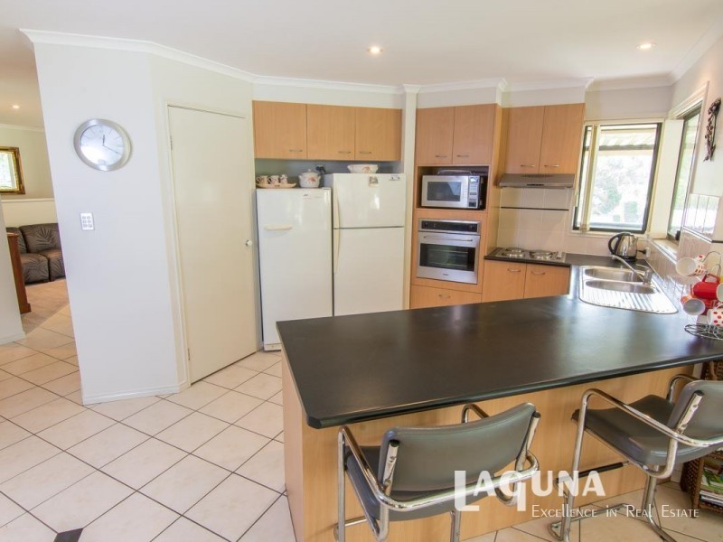 5 Tamarine Court, Cooroibah QLD 4565