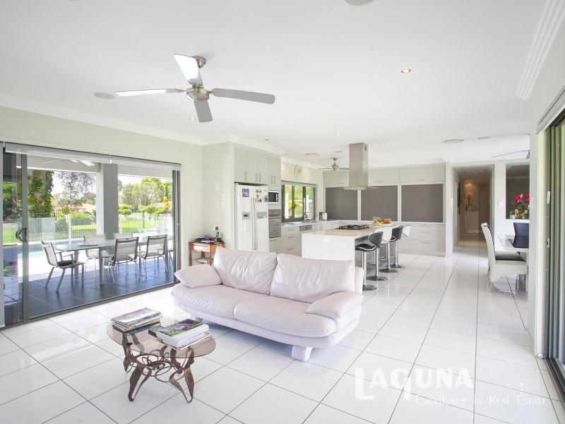 1 Exford Court, Cooroibah QLD 4565