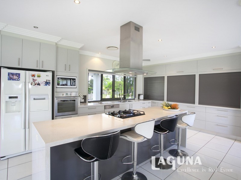 1 Exford Court, Cooroibah QLD 4565