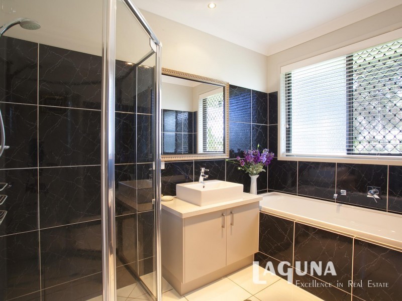 1 Exford Court, Cooroibah QLD 4565