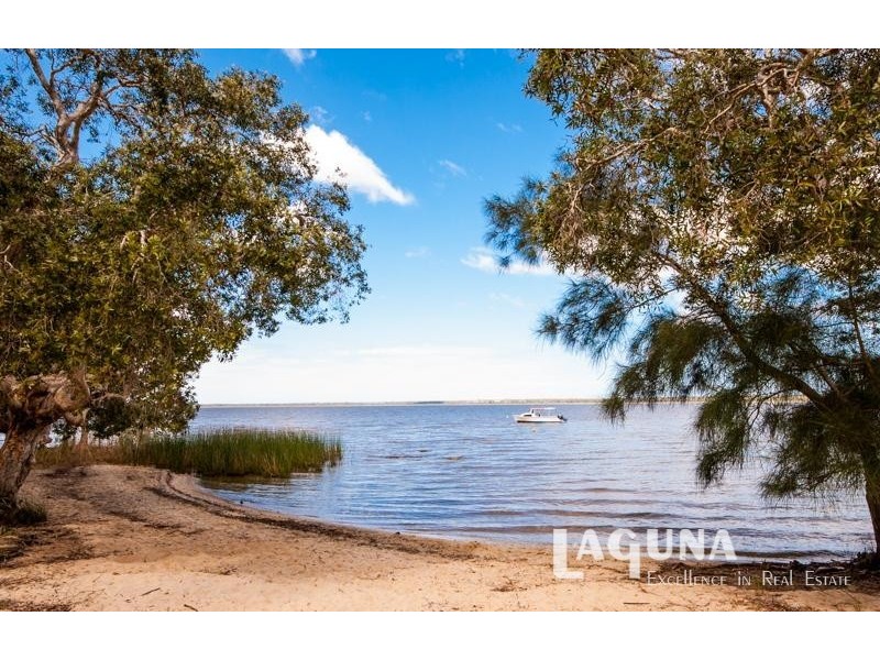 6 Boreen Parade, Boreen Point QLD 4565