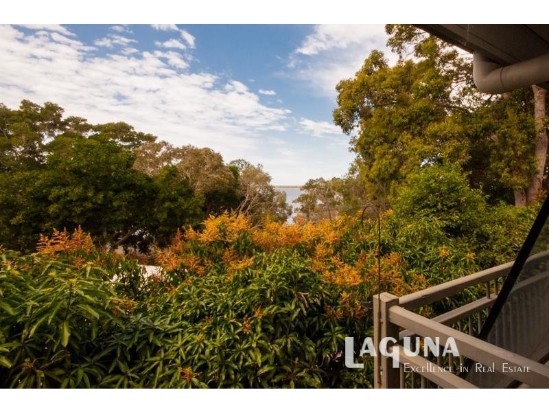 6 Boreen Parade, Boreen Point QLD 4565
