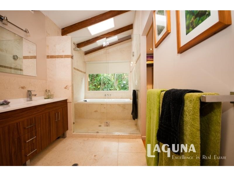 6 Boreen Parade, Boreen Point QLD 4565