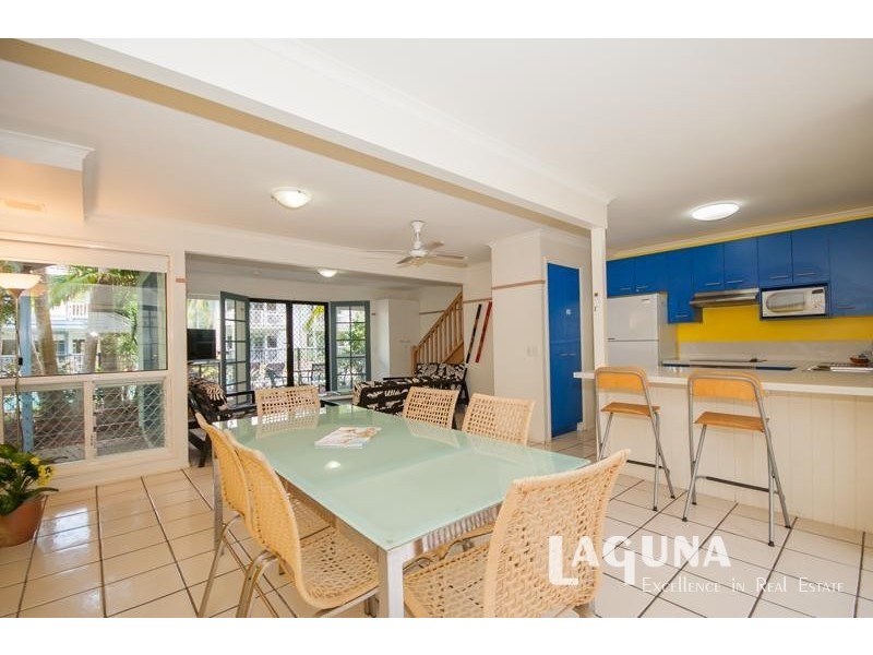 U2/12  Robert Street, Noosaville QLD 4566