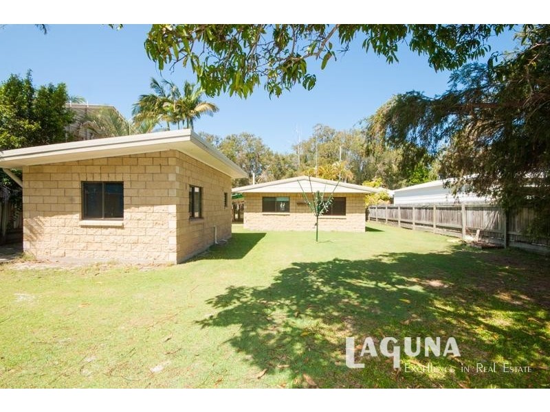 97 Lake Weyba Drive, Noosaville QLD 4566
