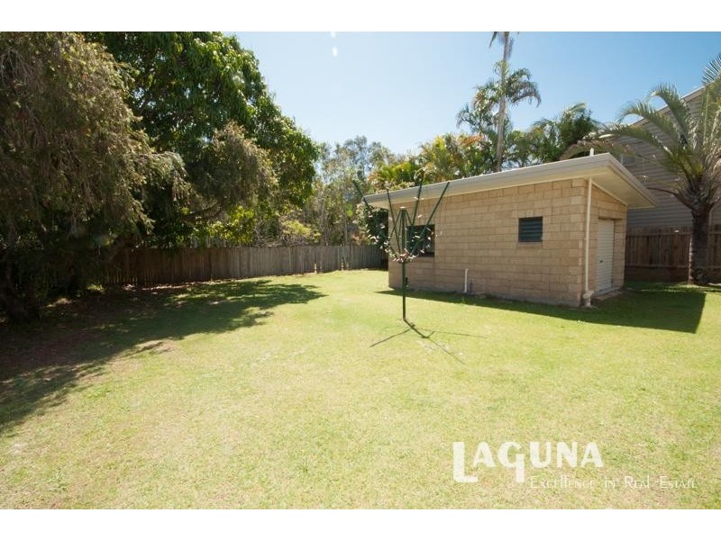 97 Lake Weyba Drive, Noosaville QLD 4566