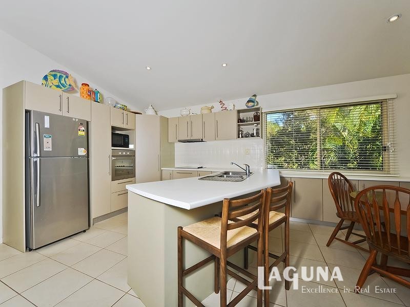 10 Hardy Street, Sunrise Beach QLD 4567