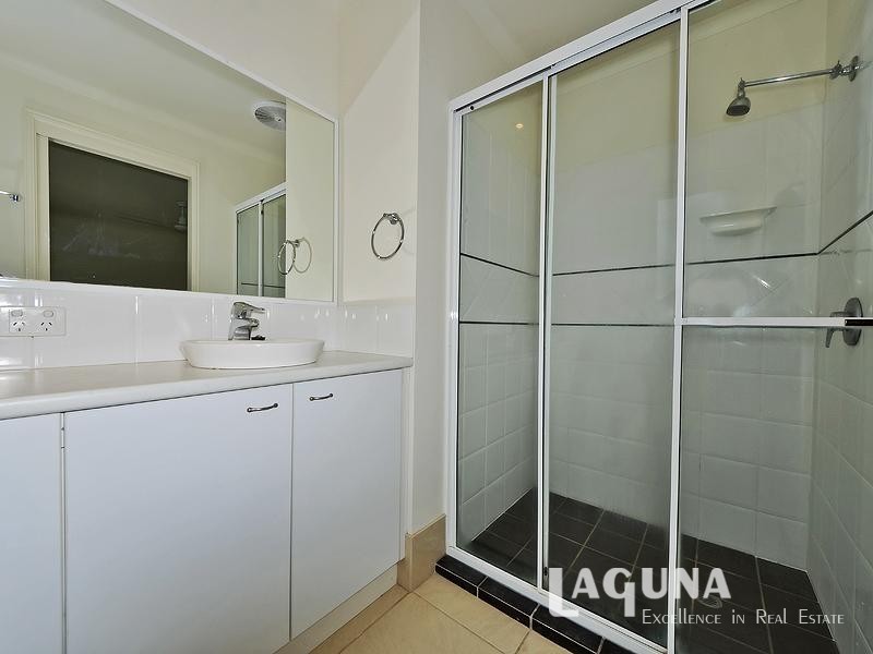 10 Hardy Street, Sunrise Beach QLD 4567