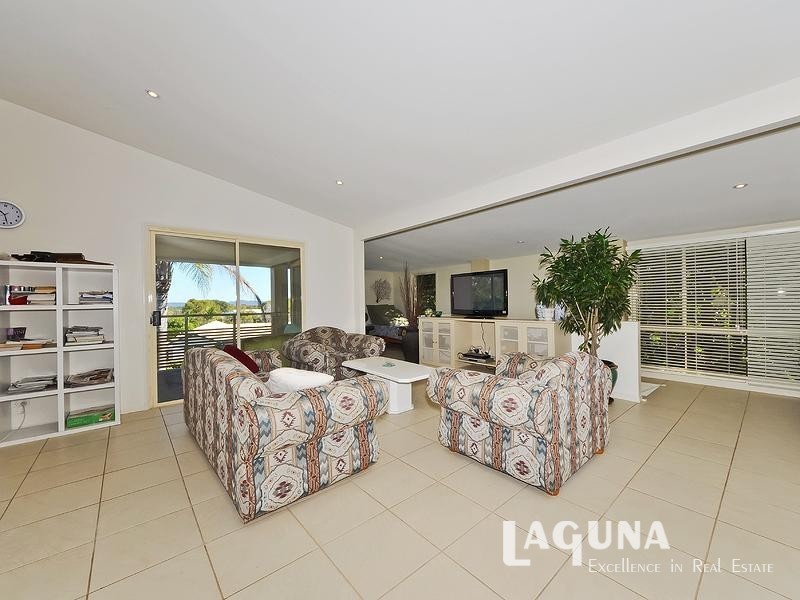 10 Hardy Street, Sunrise Beach QLD 4567