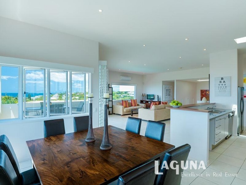 16 Captains Court, Sunrise Beach QLD 4567