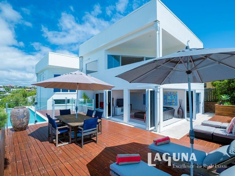 16 Captains Court, Sunrise Beach QLD 4567