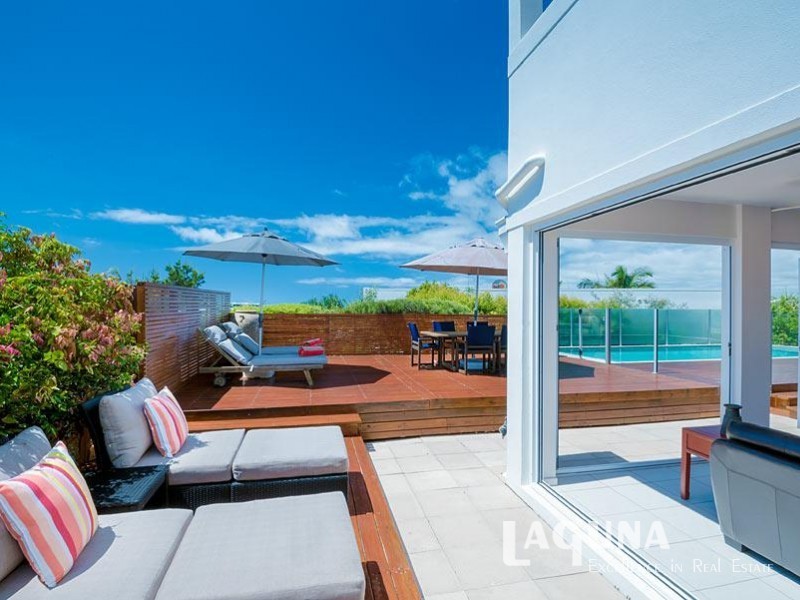 16 Captains Court, Sunrise Beach QLD 4567