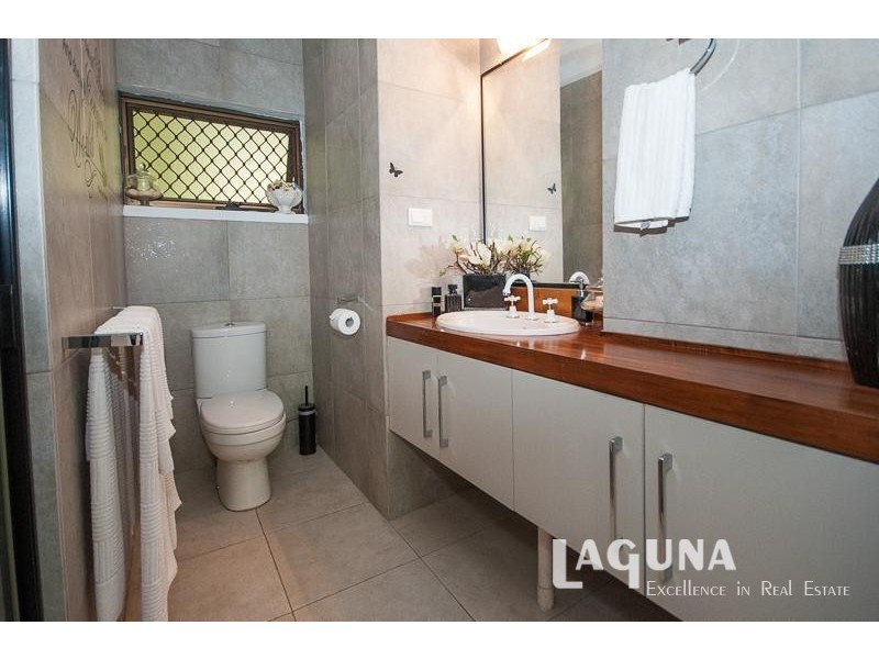 2/28 Viewland Drive, Noosa Heads QLD 4567