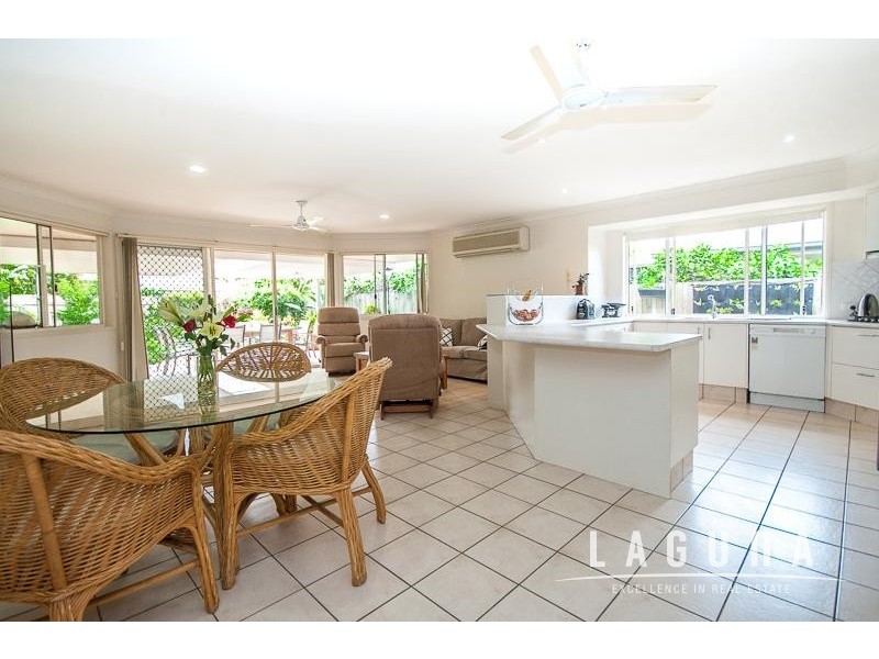 8 Club Court, Tewantin QLD 4565