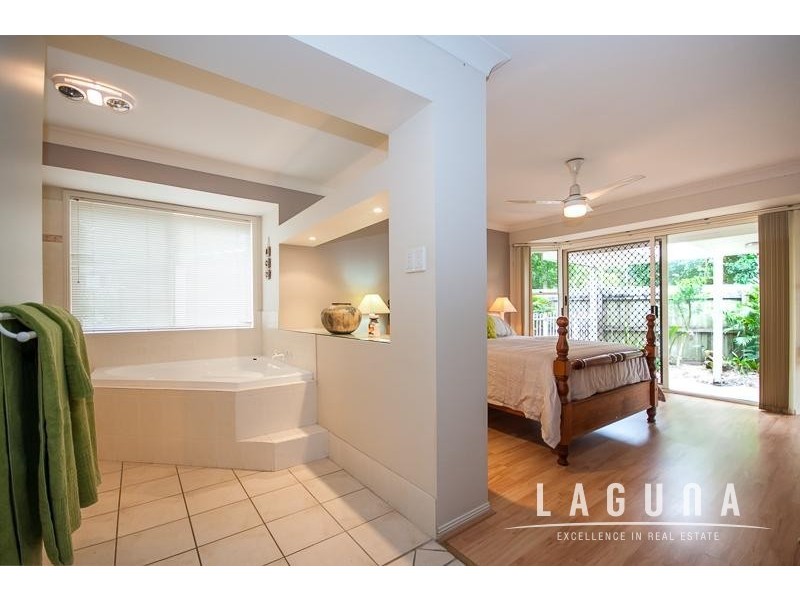 8 Club Court, Tewantin QLD 4565