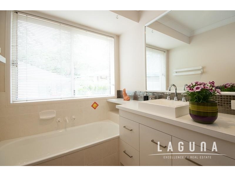 8 Club Court, Tewantin QLD 4565