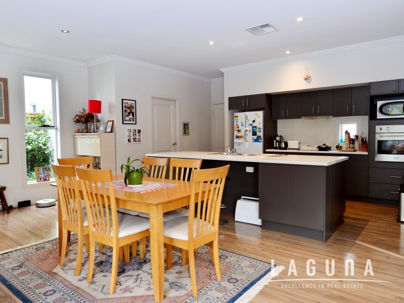 U7 / 2 Lake Weyba Drive, Noosaville QLD 4566