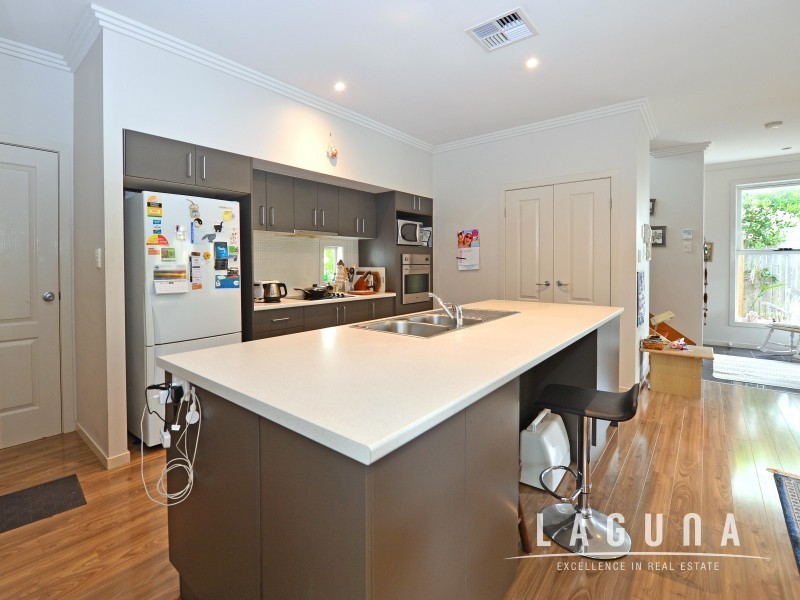 U7 / 2 Lake Weyba Drive, Noosaville QLD 4566