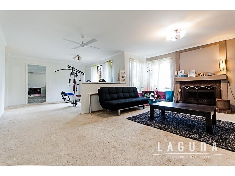 16 Palm Grove Crescent, Tewantin QLD 4565