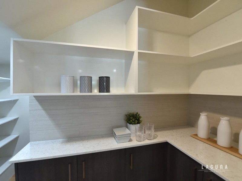 1/6 Nannygai Street, Noosaville QLD 4566