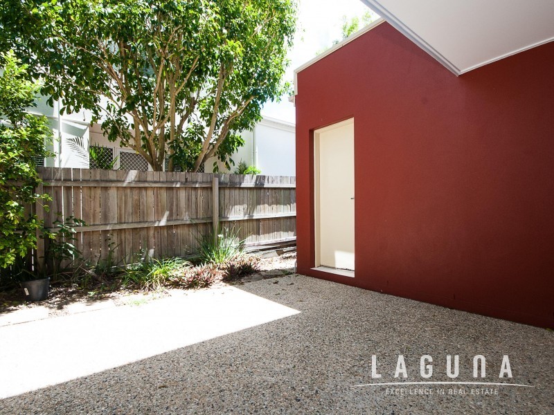 2/44 Ventura Street, Sunrise Beach QLD 4567