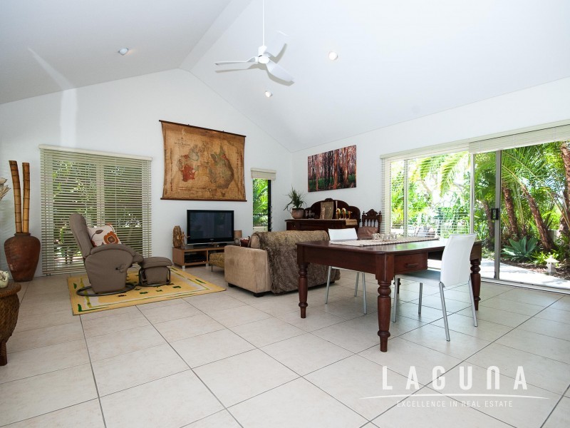 4 Shorehaven Drive, Noosa Waters QLD 4566