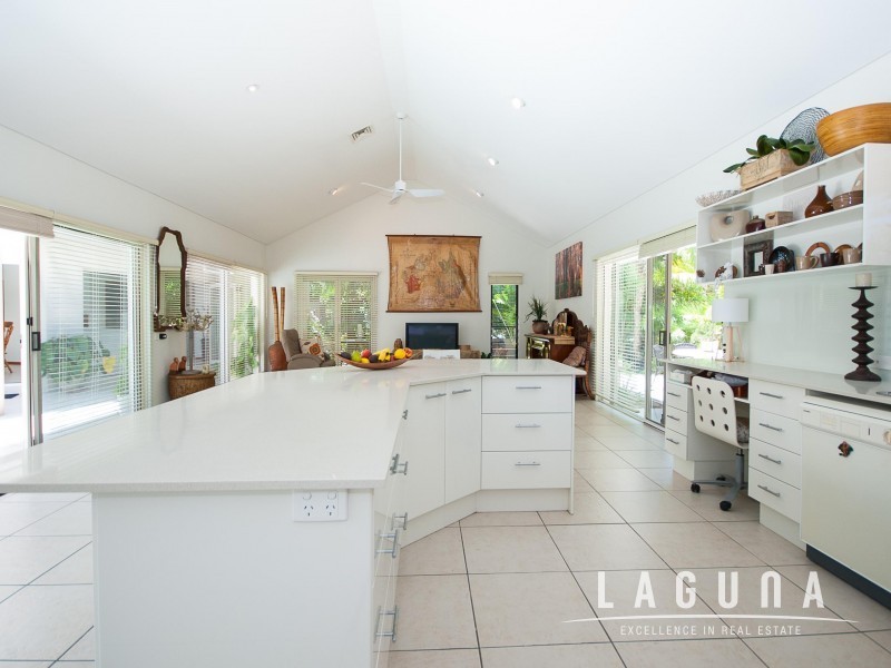 4 Shorehaven Drive, Noosa Waters QLD 4566