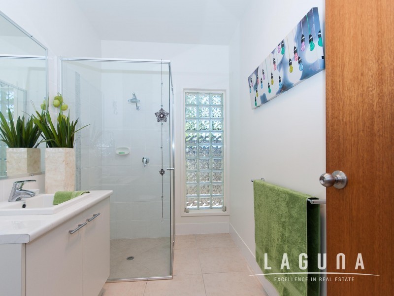 4 Shorehaven Drive, Noosa Waters QLD 4566