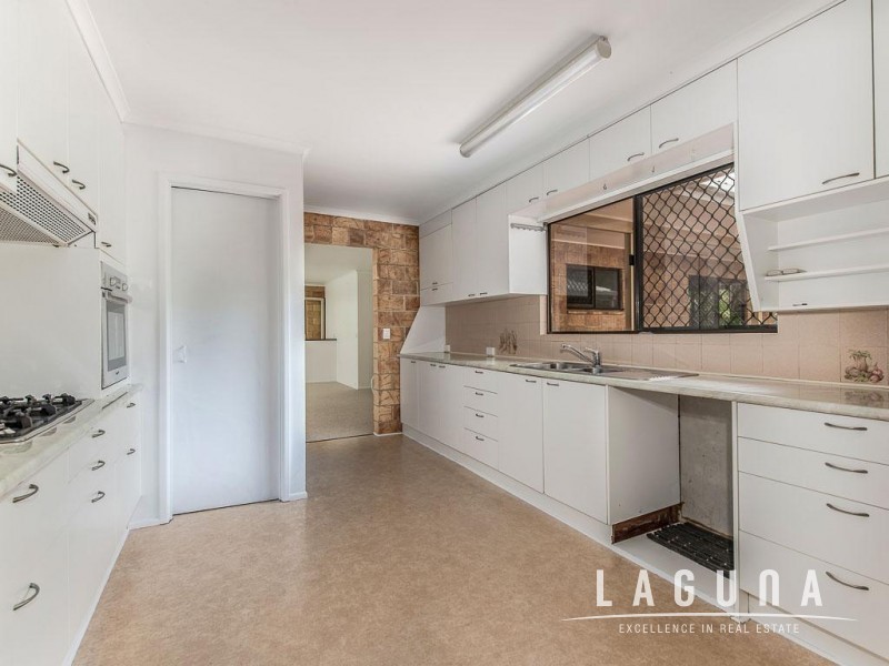 83 Lake Weyba Drive, Noosaville QLD 4566