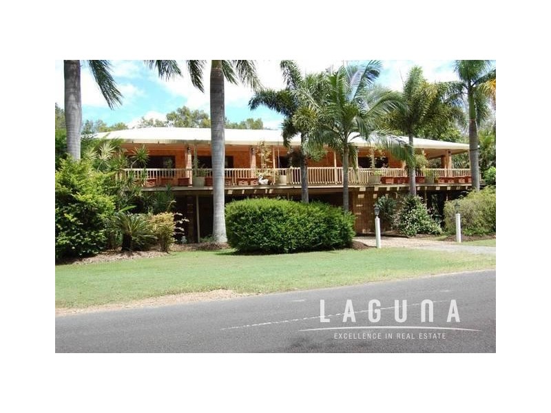 83 Lake Weyba Drive, Noosaville QLD 4566