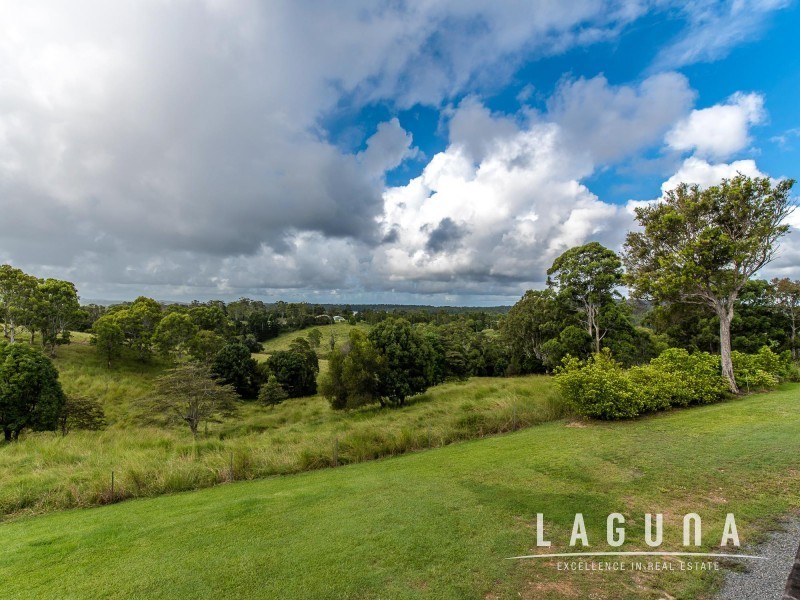 49 Lake Ridge Court, Lake Macdonald QLD 4563