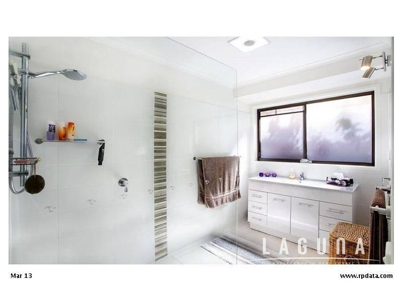 4 Samara Place, Noosa Heads QLD 4567