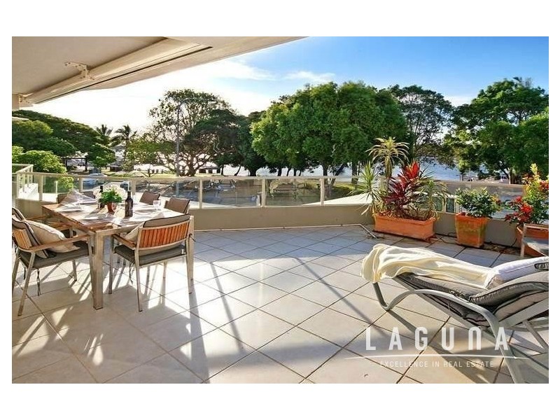 2/235 Gympie Terrace, Noosaville QLD 4566