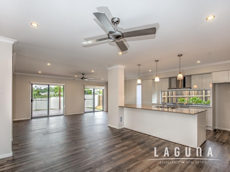 3 Hollyhock Crescent, Noosa Heads QLD 4567