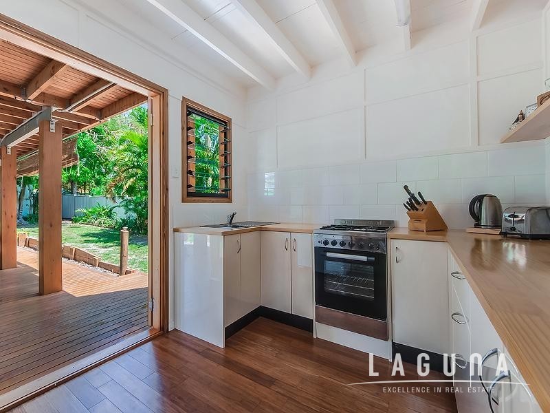 20 Orchard Avenue, Boreen Point QLD 4565