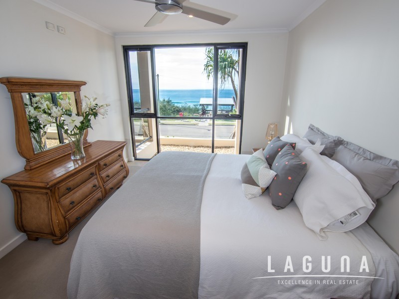 2/1 Tingira Crescent, Sunrise Beach QLD 4567