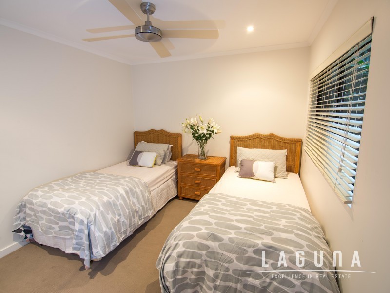 2/1 Tingira Crescent, Sunrise Beach QLD 4567