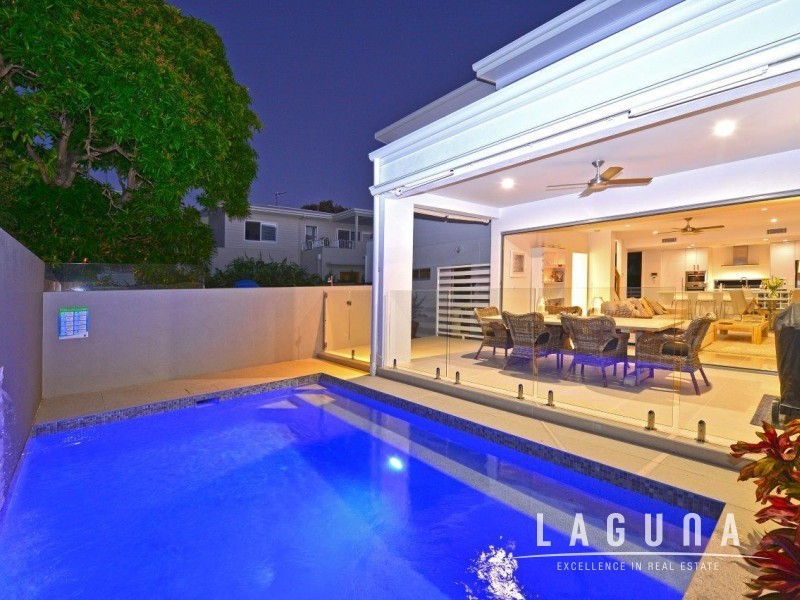 41 Elizabeth St, Noosaville QLD 4566