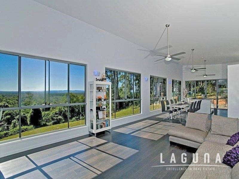 18 Clearview Drive, Lake Macdonald QLD 4563