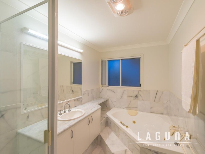 7 Mermaid Quay, Noosa Waters QLD 4566