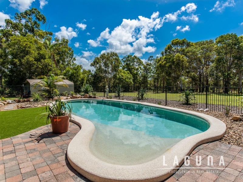 4 Illoura Place, Cooroibah QLD 4565
