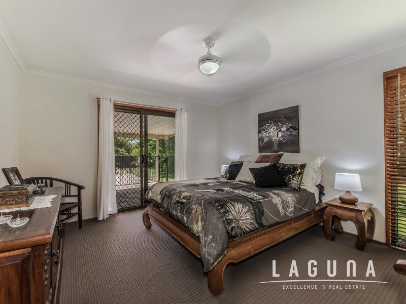 4 Illoura Place, Cooroibah QLD 4565