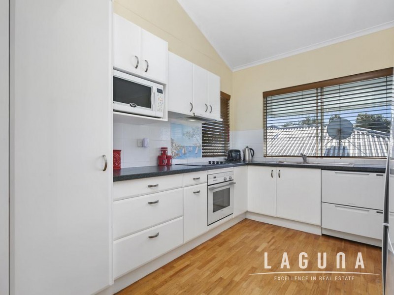 3/7 Lake Street, Tewantin QLD 4565
