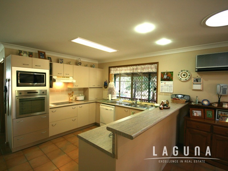 2 Harmony Court, Cooroibah QLD 4565