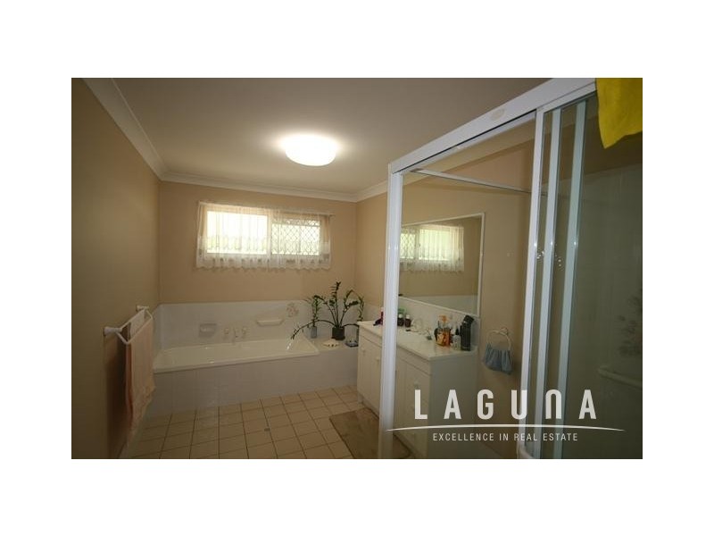2 Harmony Court, Cooroibah QLD 4565