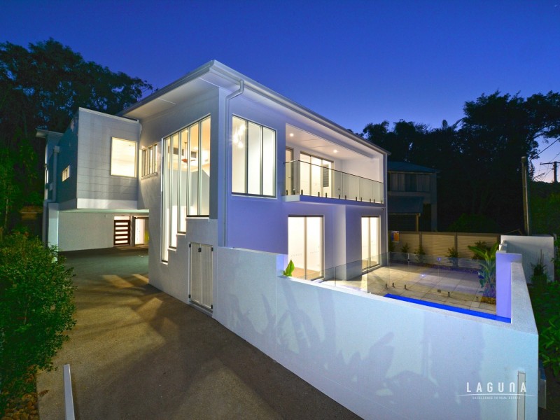 2/9 Duke Street, Sunshine Beach QLD 4567