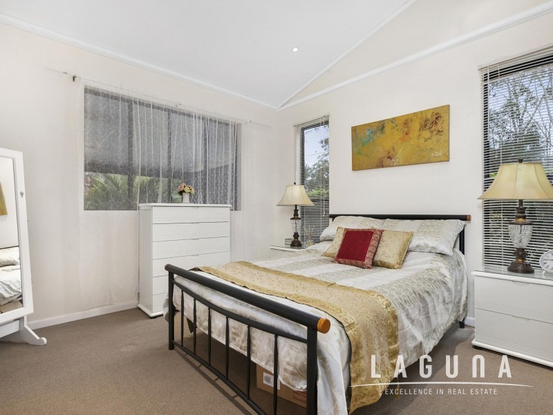 17 Coolah Place, Cooroibah QLD 4565