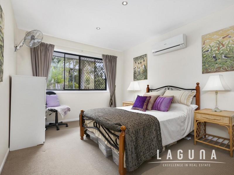 17 Coolah Place, Cooroibah QLD 4565